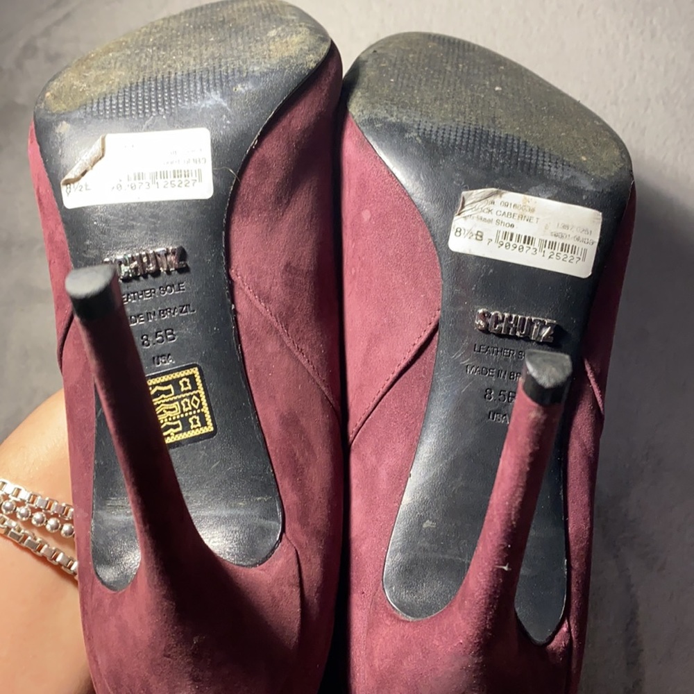 Schultz booties - Picture 2 of 4